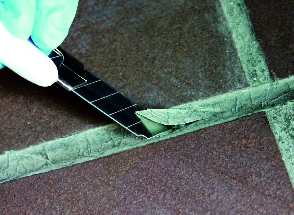  Sampling an expansion joint between concrete decks